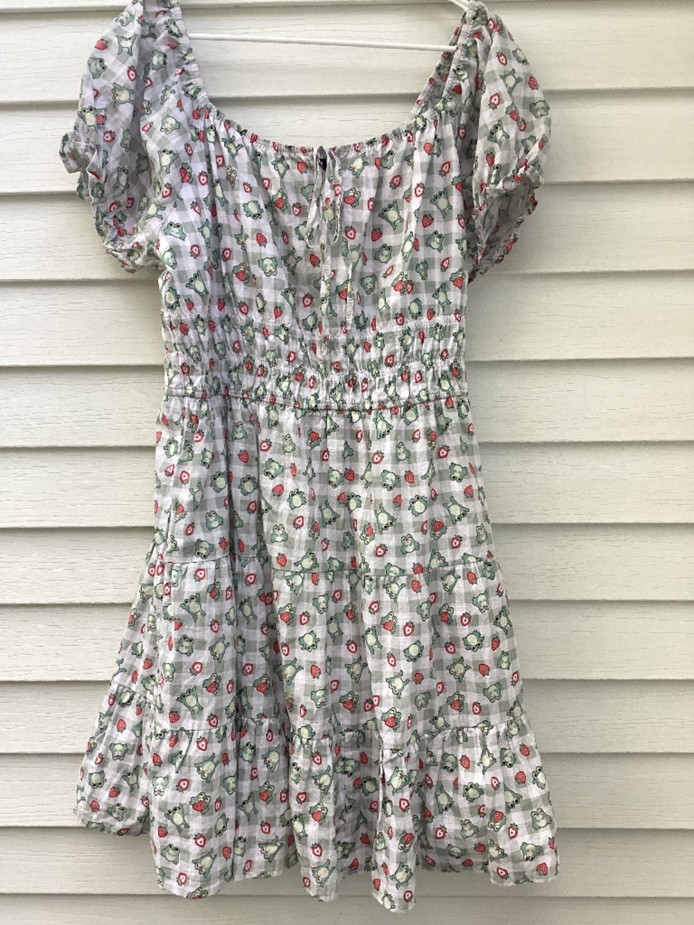Hot Topic Frog Strawberry Babydoll Tiered Dress Plus 0 Large 12 Plus Size - Siz